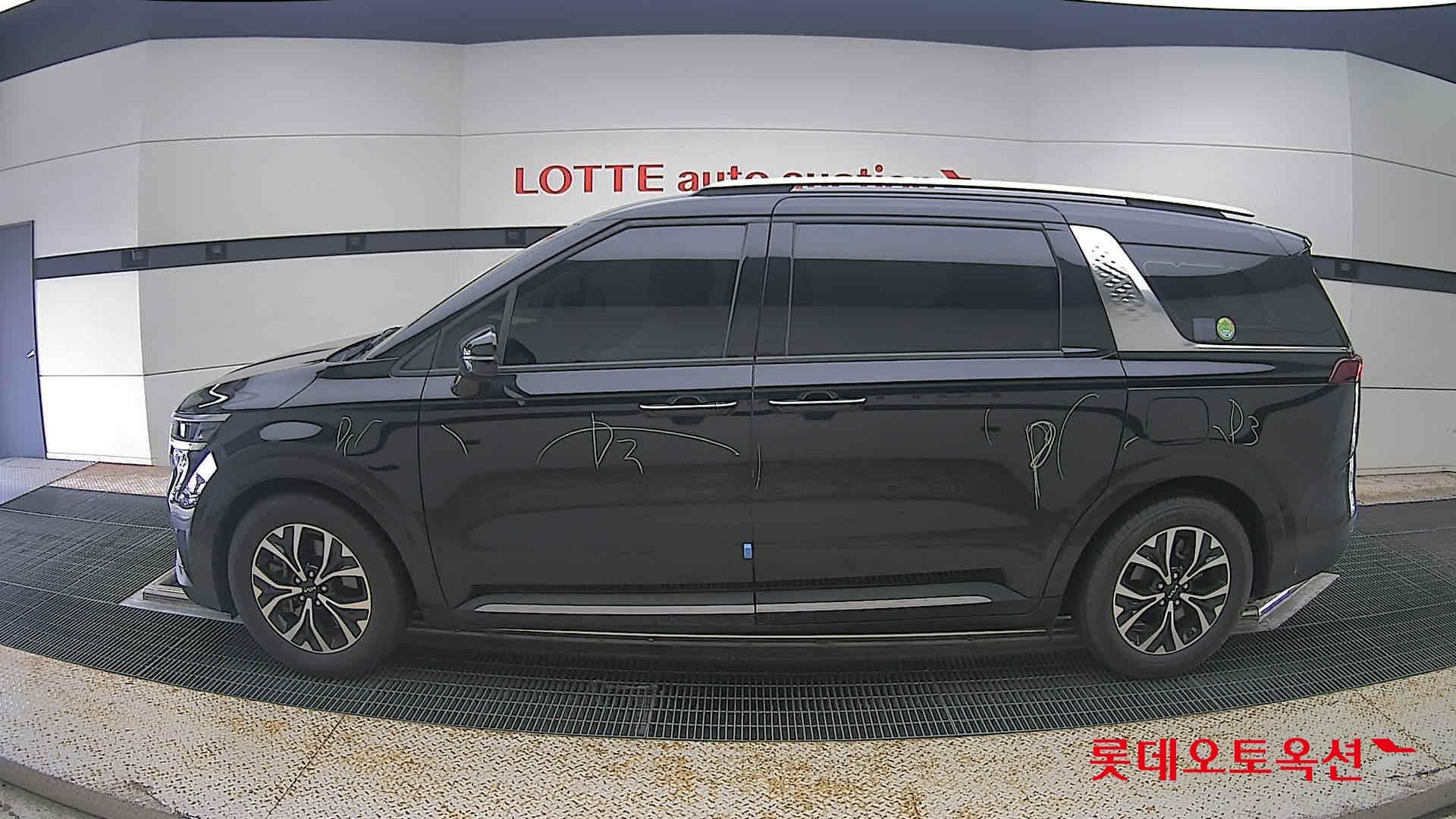 Kia - Carnival | KA4 (D) 2.2 Noblesse 9Seater 6