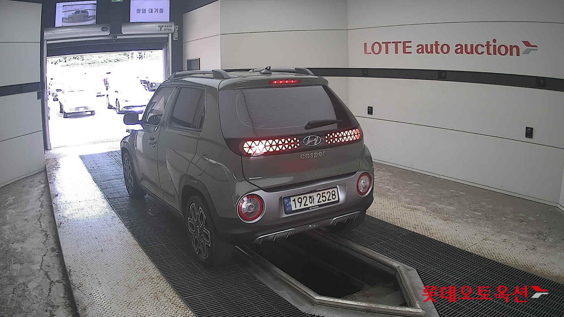 Hyundai - Casper | (G) 1.0 Inspiration 9