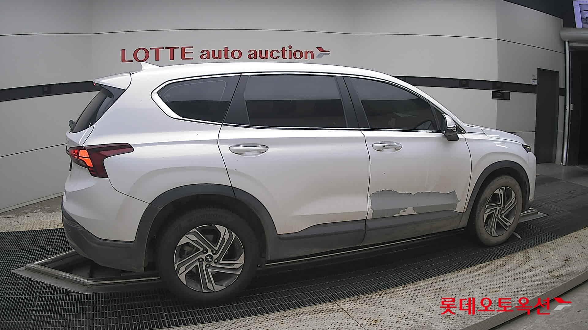Hyundai - Santa Fe | THE NEW SANTAFE (D) 2.2 Exclusive 5Seater 2WD 15