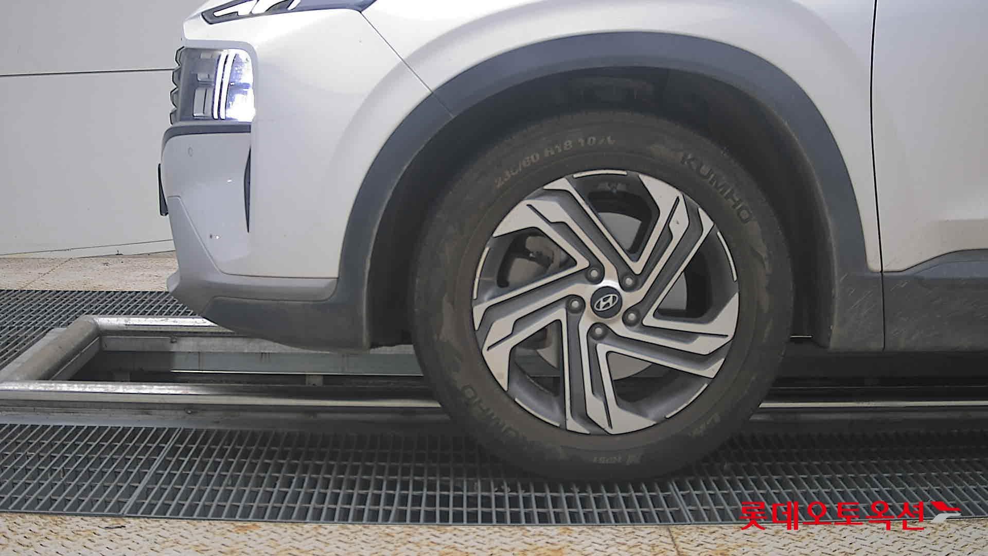 Hyundai - Santa Fe | THE NEW SANTAFE (D) 2.2 Exclusive 5Seater 2WD 21