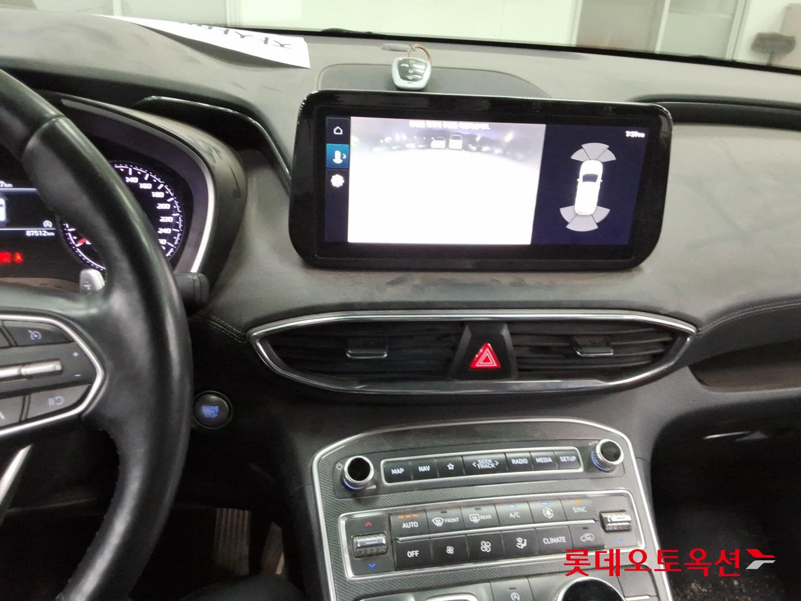 Hyundai - Santa Fe | THE NEW SANTAFE (D) 2.2 Exclusive 5Seater 2WD 32