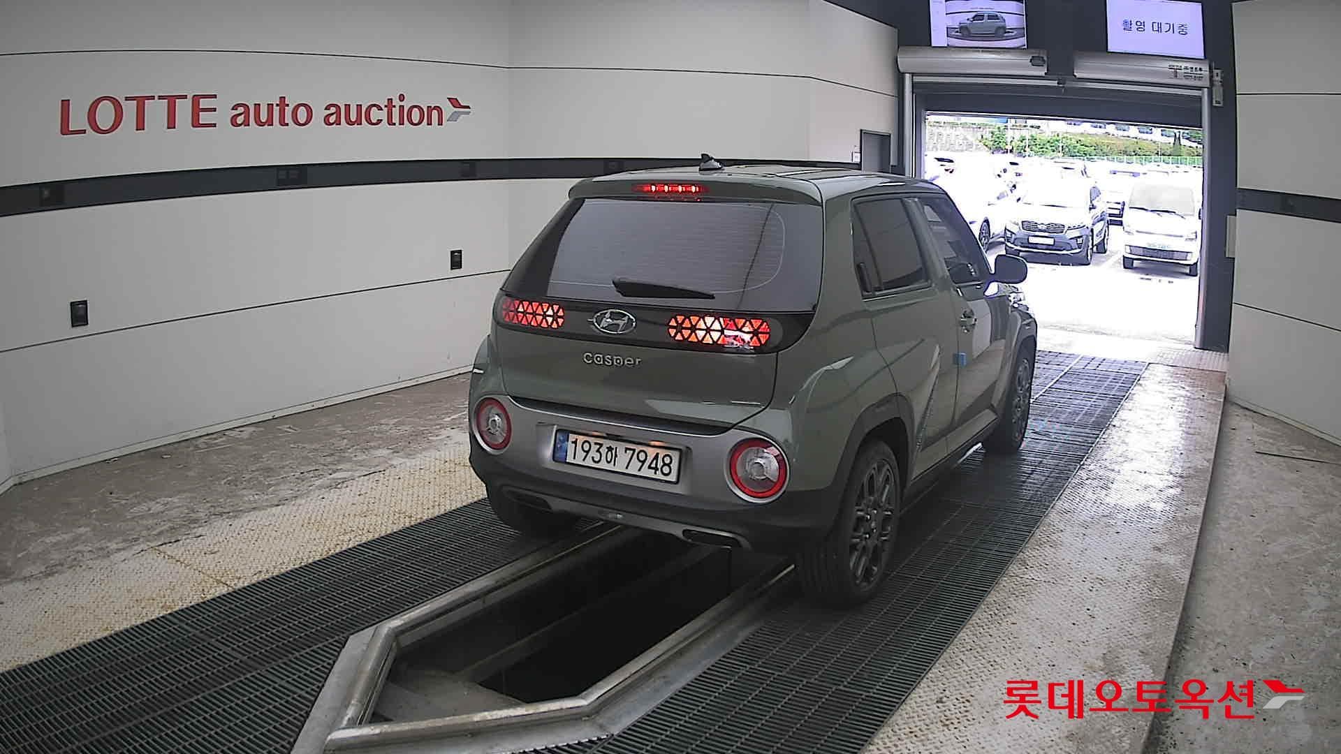 Hyundai - Casper | (G) 1.0 Modern 13