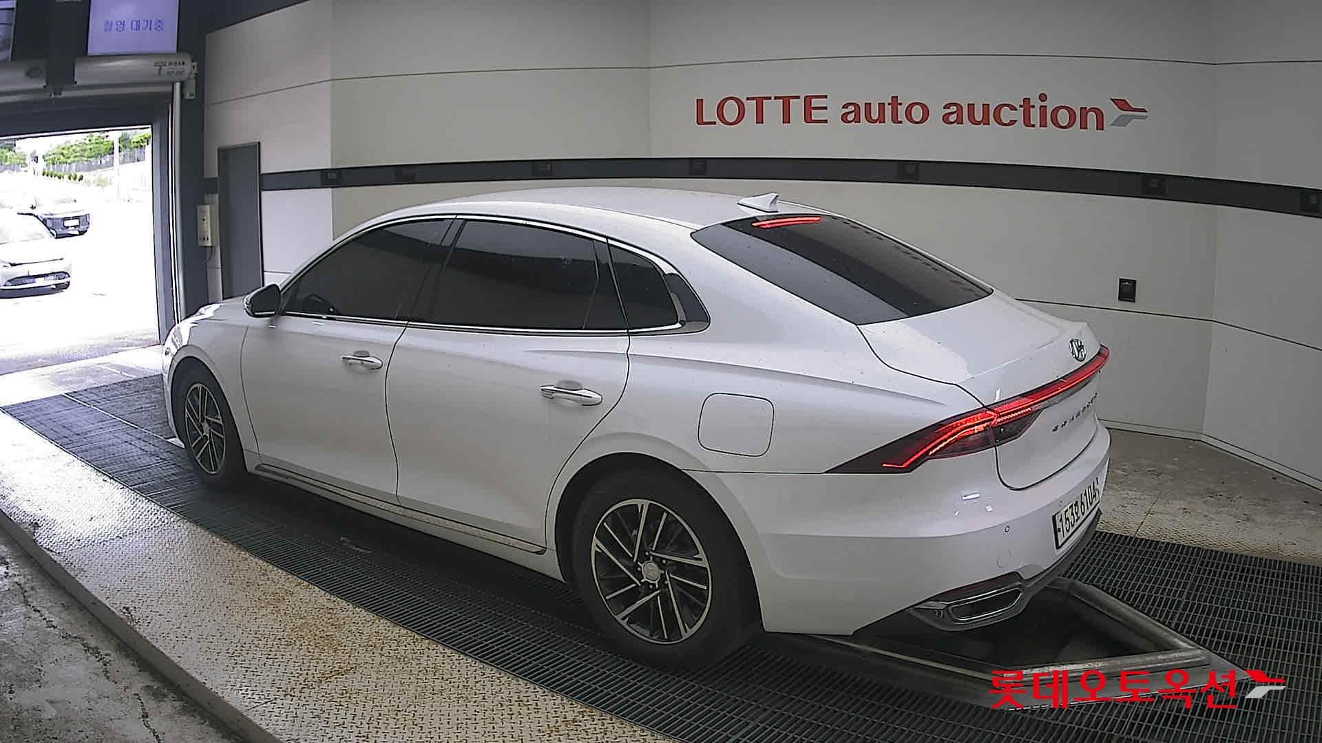 Hyundai - Grandeur | THE NEW (G) 2.5 Premium 8