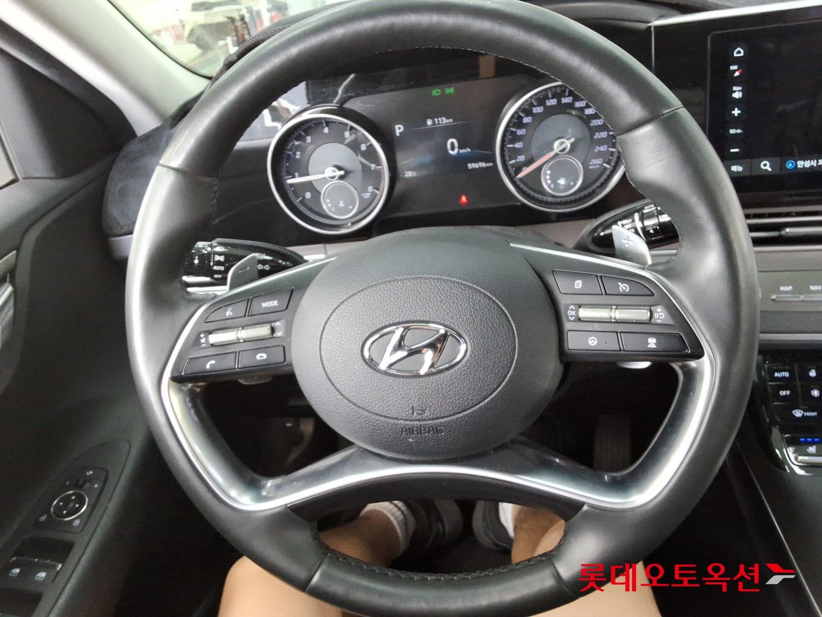 Hyundai - Grandeur | THE NEW (G) 2.5 Premium 29