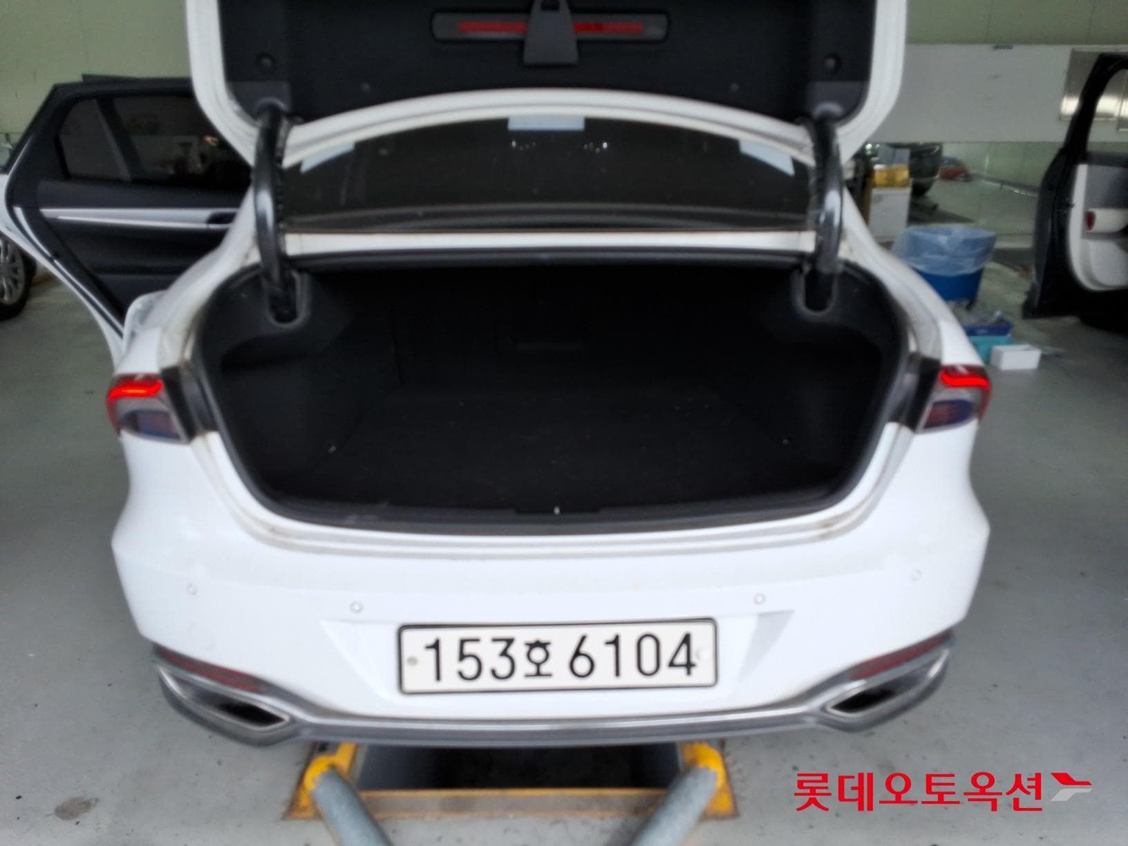 Hyundai - Grandeur | THE NEW (G) 2.5 Premium 38