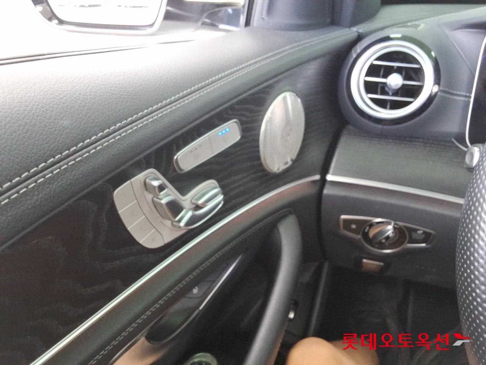 Mercedes-Benz - E-Class | NEW E220 4M AMG LINE KR4 (D) 2.0 28
