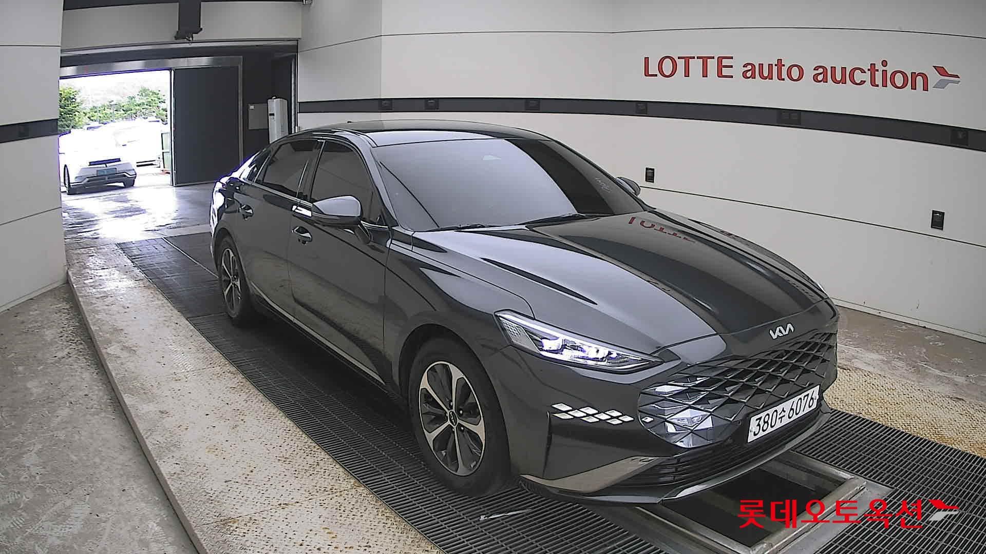 Kia - K8 | (H) 1.6 Noblesse 19