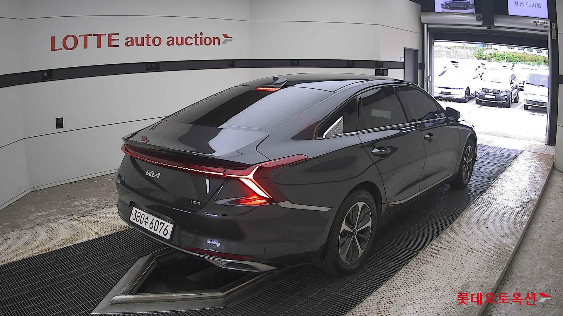 Kia - K8 | (H) 1.6 Noblesse 12