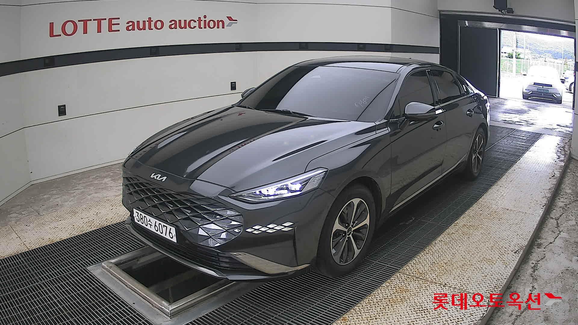 Kia - K8 | (H) 1.6 Noblesse 3