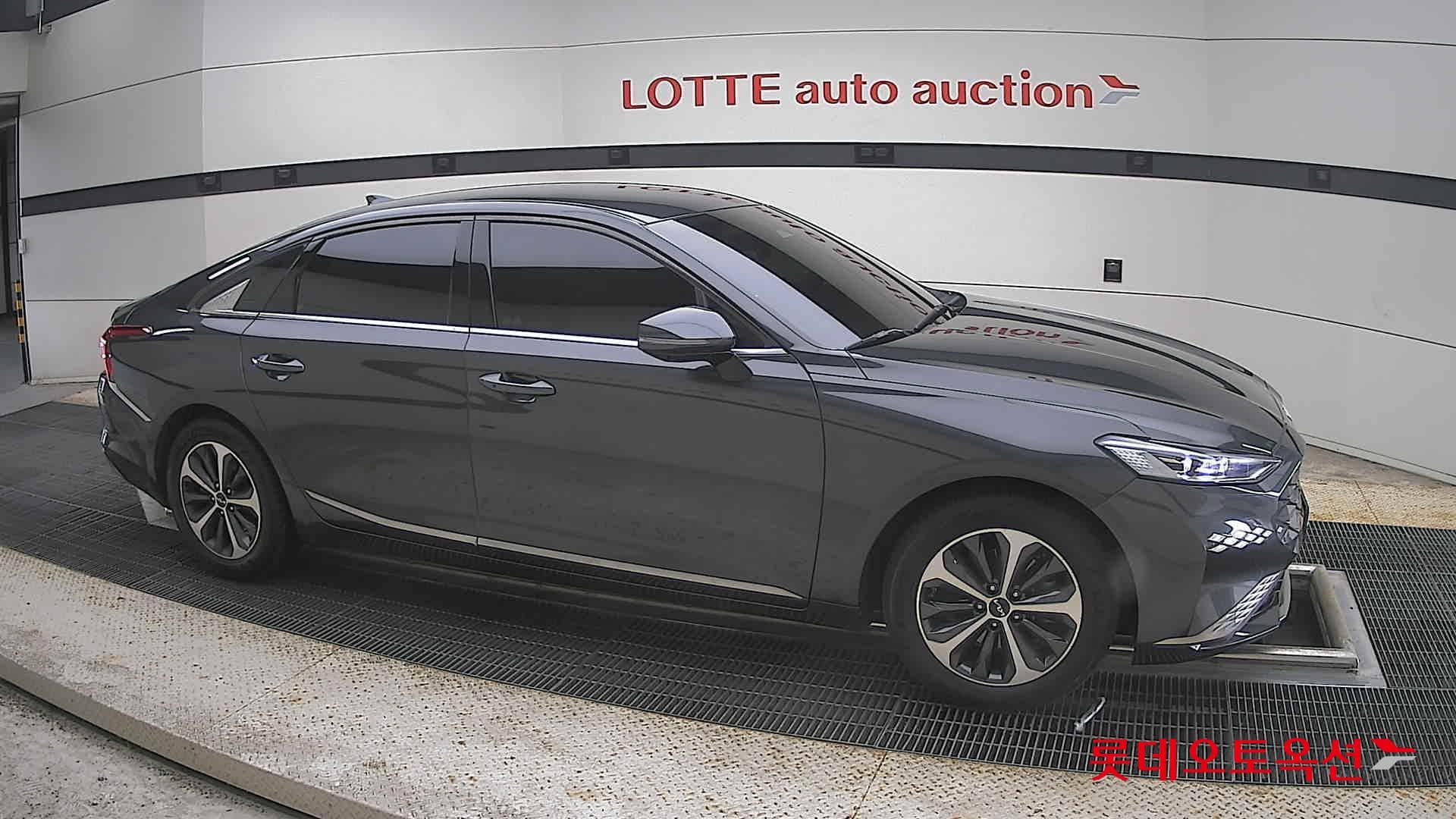 Kia - K8 | (H) 1.6 Noblesse 17