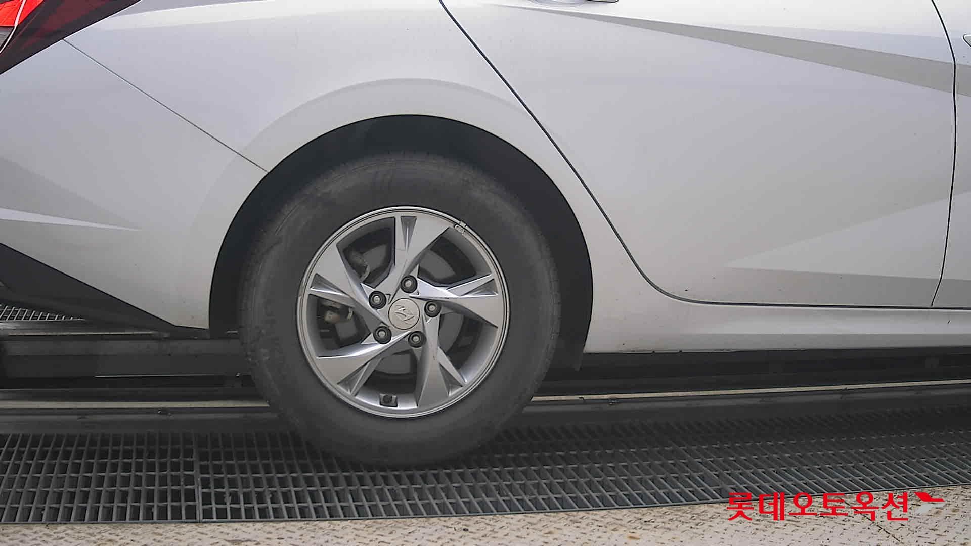 Hyundai - Элантра | ALL NEW (G) 1.6 MODERN 24