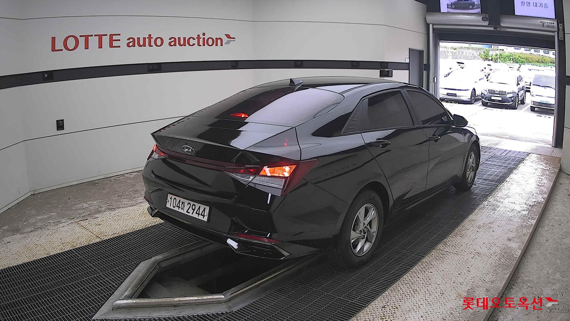 Hyundai - Elantra | ALL NEW (G) 1.6 MODERN 12