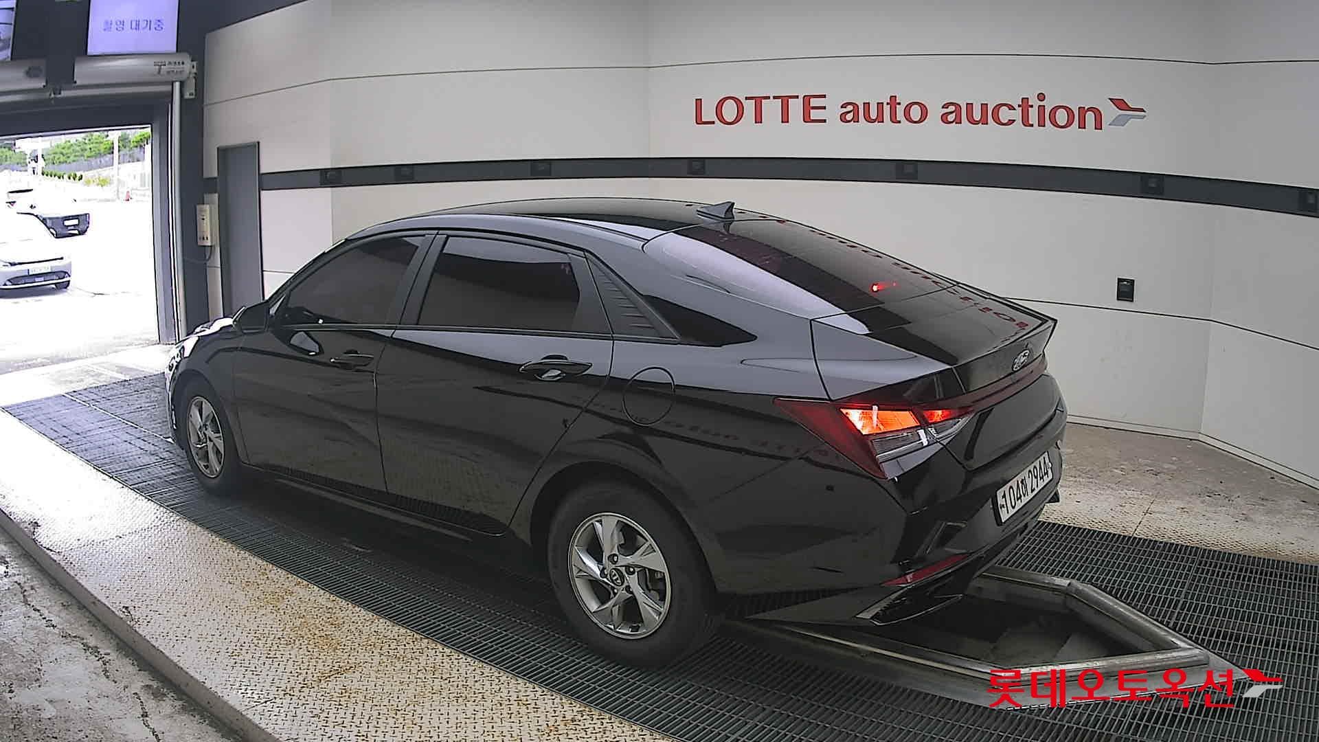 Hyundai - Elantra | ALL NEW (G) 1.6 MODERN 8