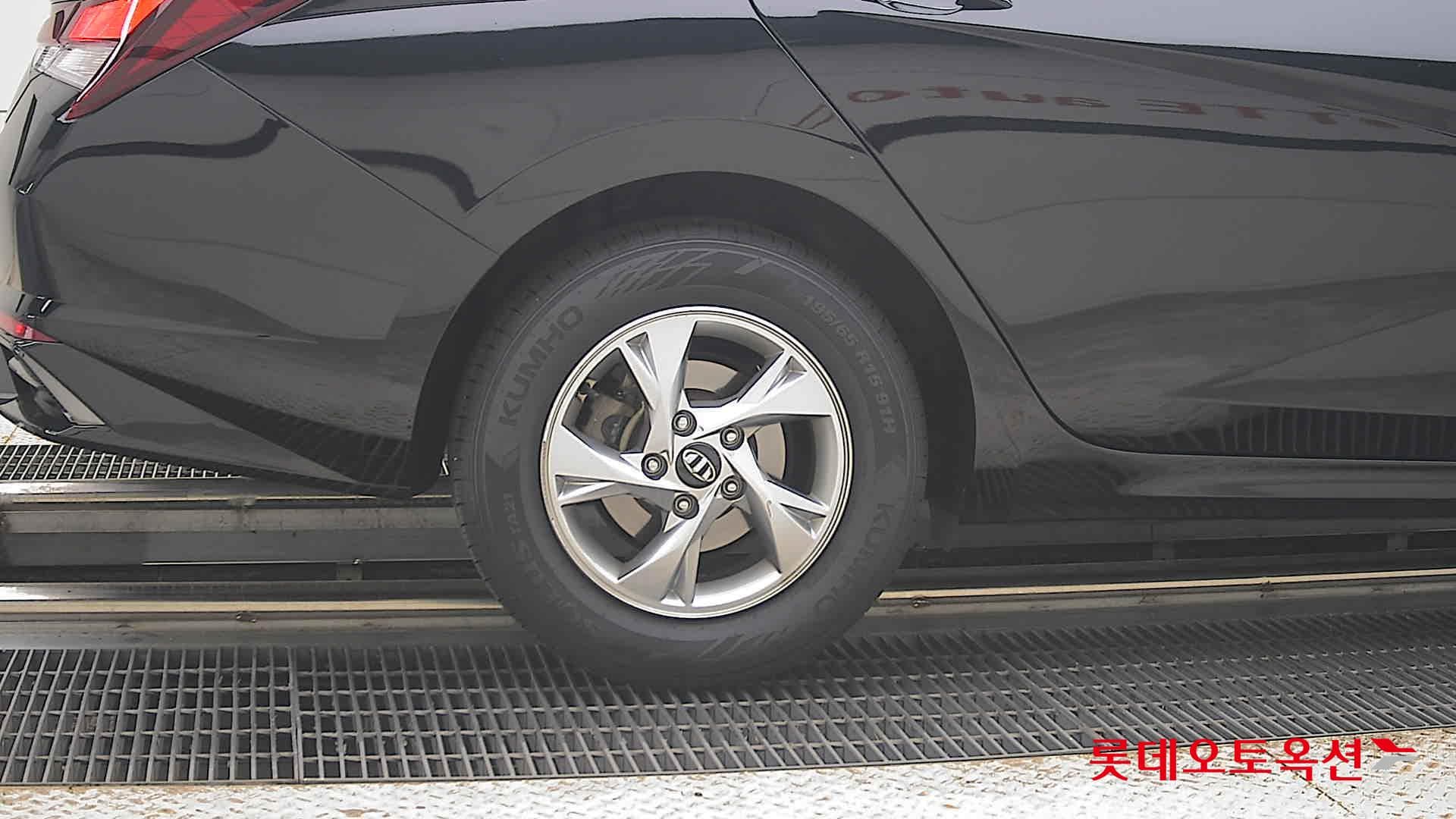 Hyundai - Elantra | ALL NEW (G) 1.6 MODERN 24