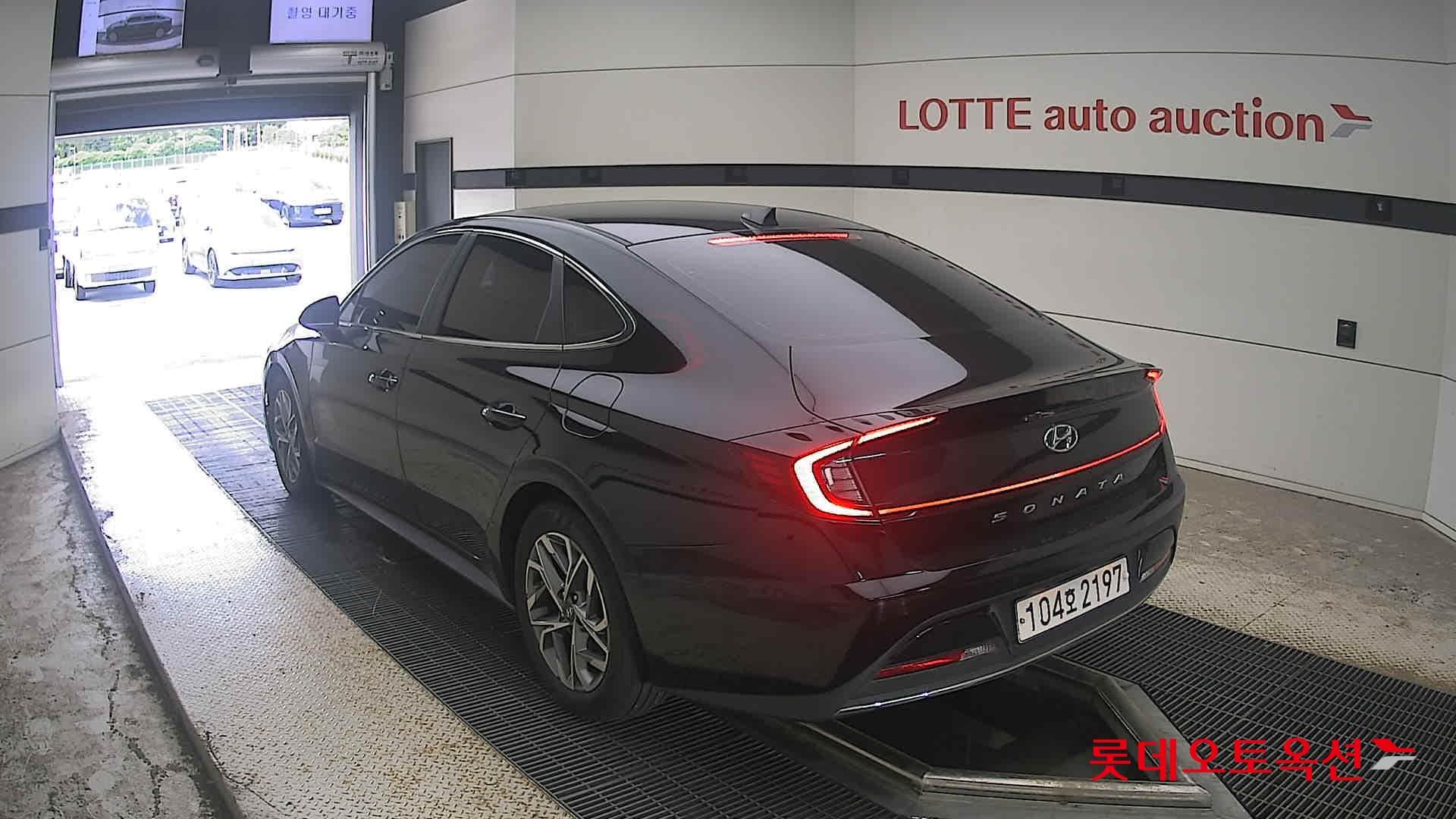 هيونداي - سوناتا | DN8 (G) 2.0 Premium 10