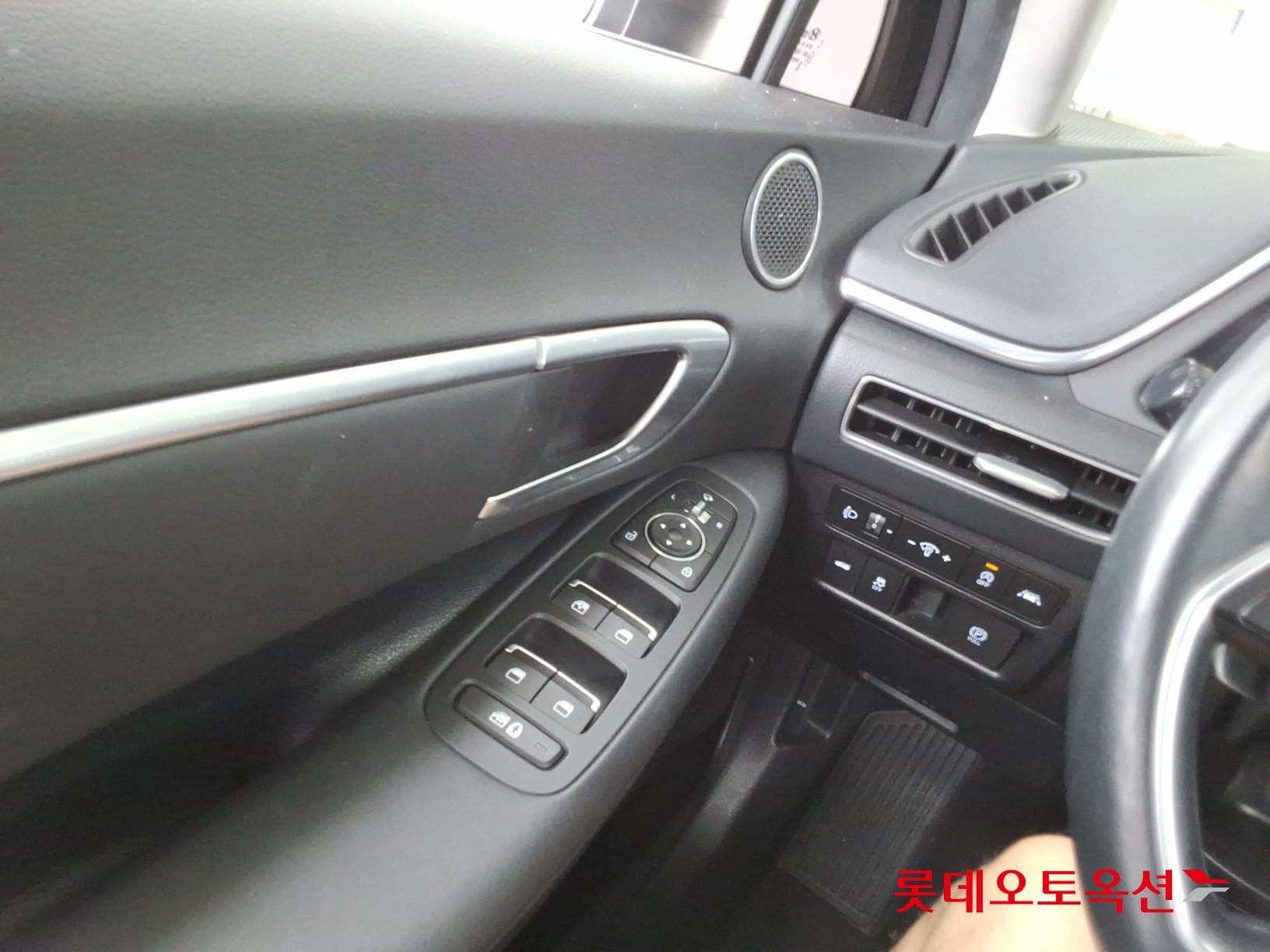 هيونداي - سوناتا | DN8 (G) 2.0 Premium 28