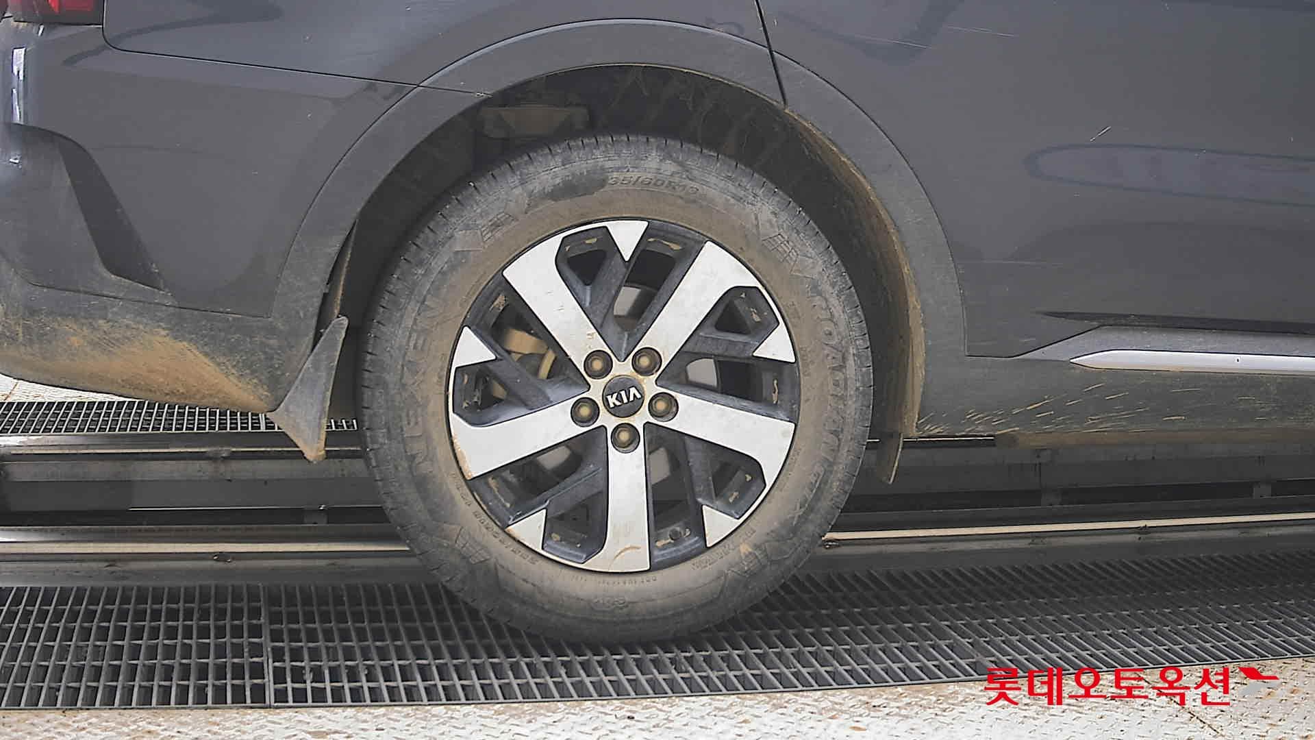 Kia - Соренто | MQ4 (D) 2.2 Trendy 5Seater 24