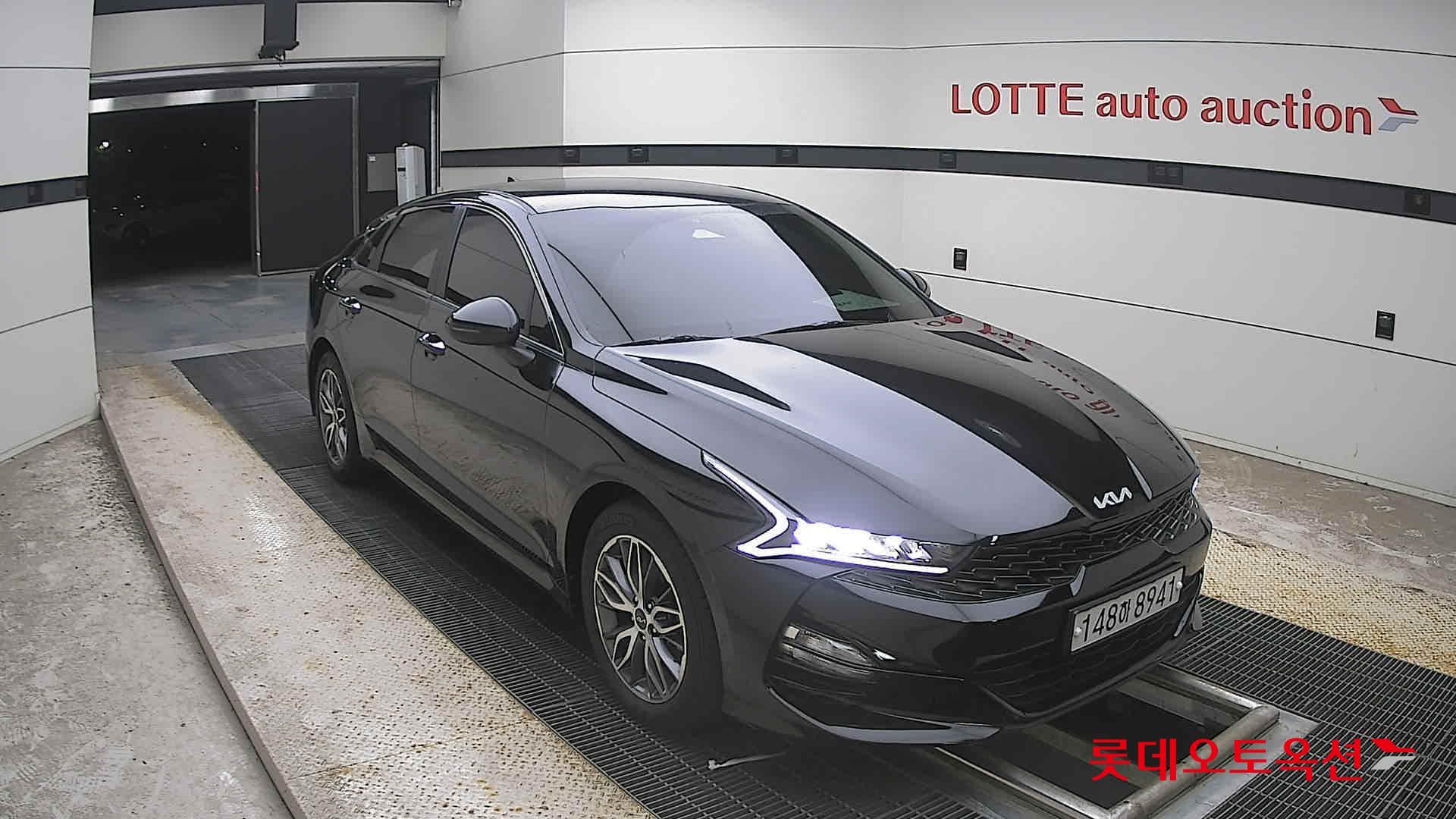 Kia - K5 | INTERACTIVE (G) 2.0 Prestige 19