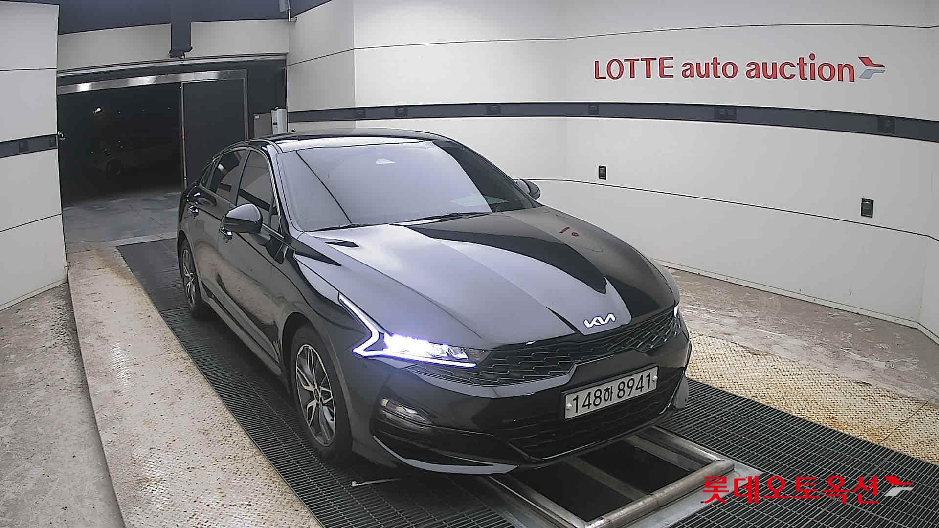Kia - K5 | INTERACTIVE (G) 2.0 Prestige 20