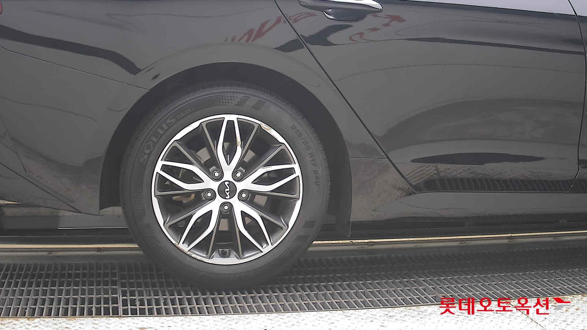 Kia - K5 | INTERACTIVE (G) 2.0 Prestige 24