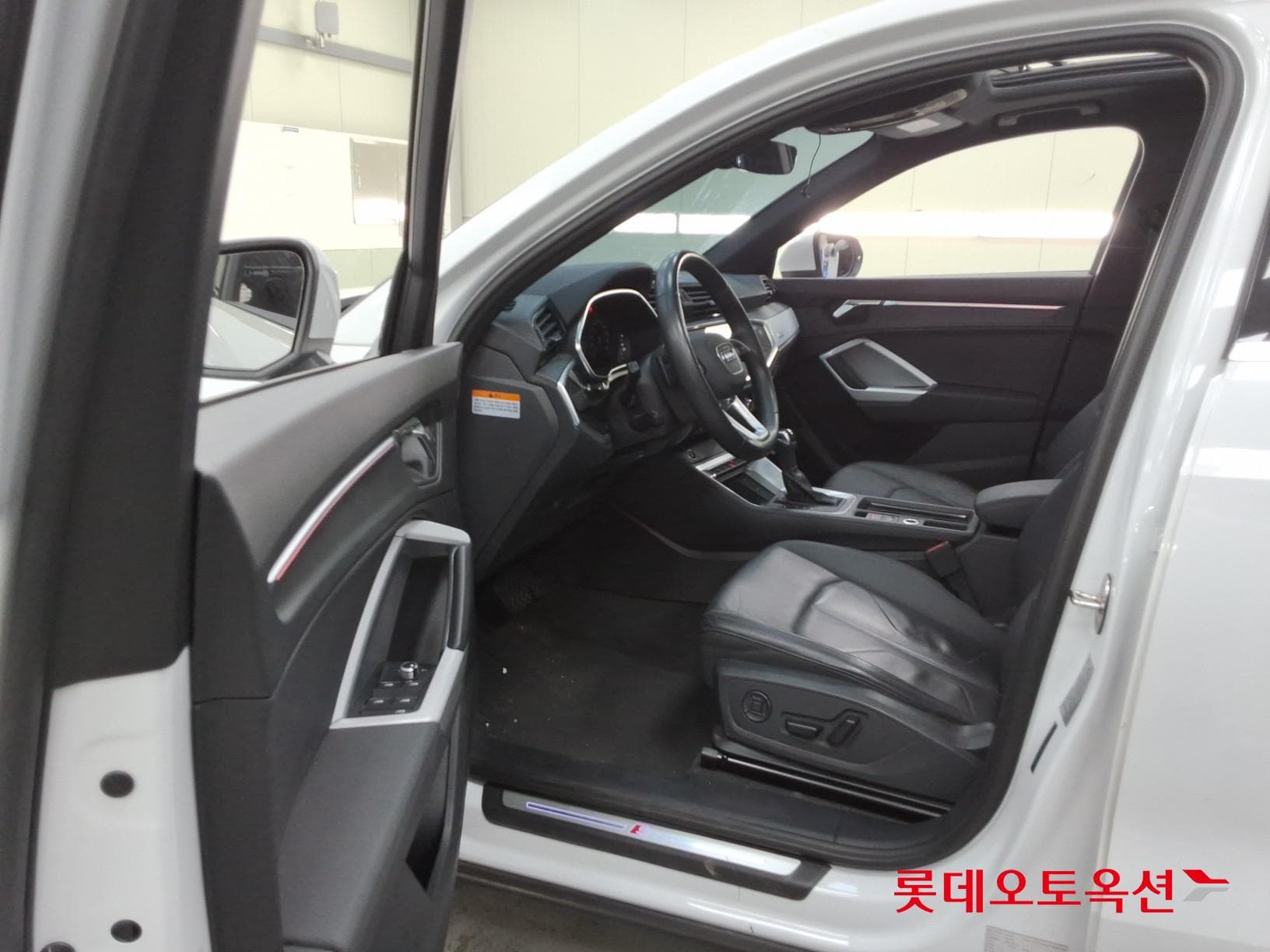 أودي - Q3 | (D) 2.0 35 TDI QU PREMIUM 36