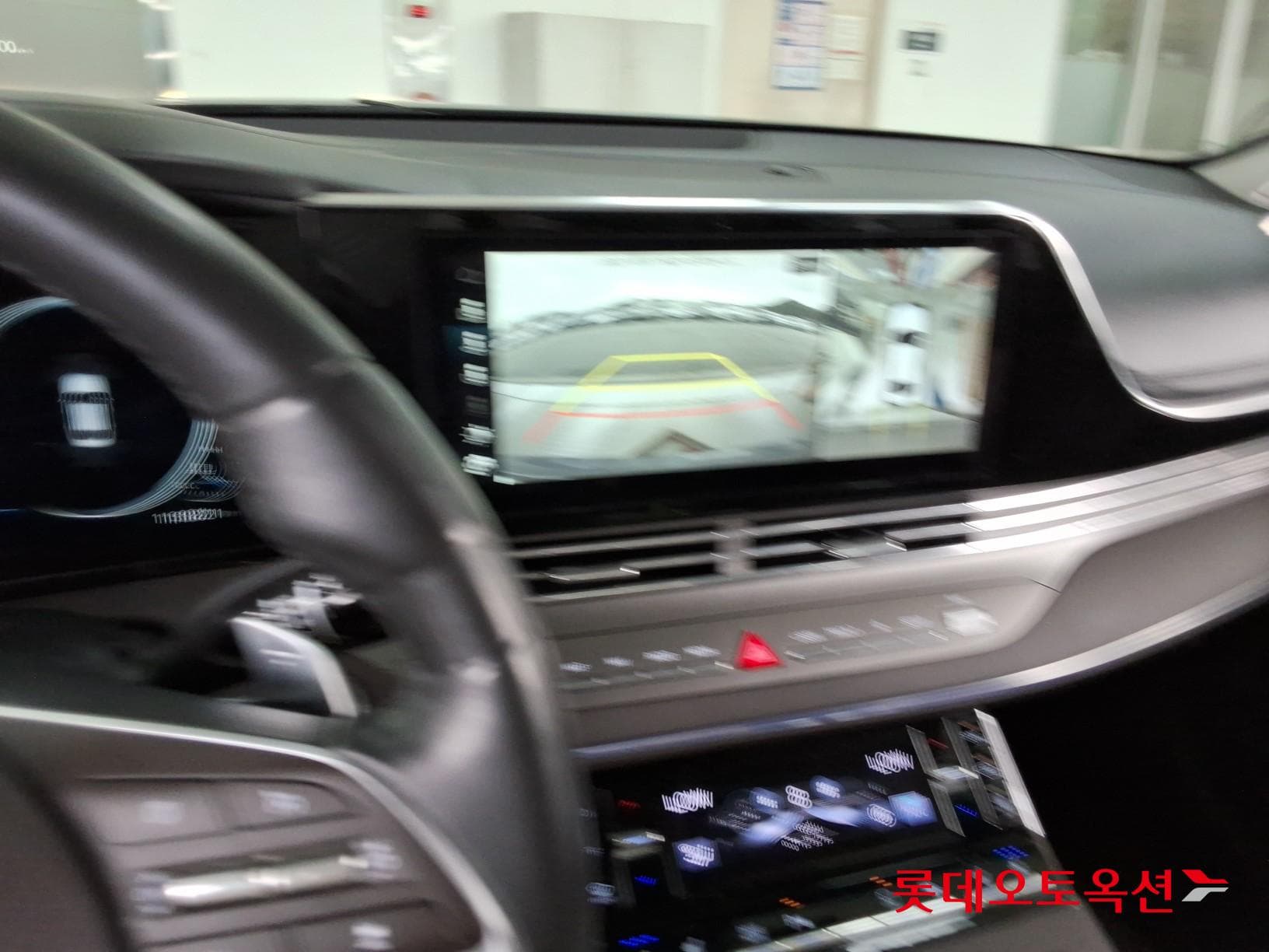 Hyundai - Grandeur | THE NEW (L) 3.0 Exclusive 30