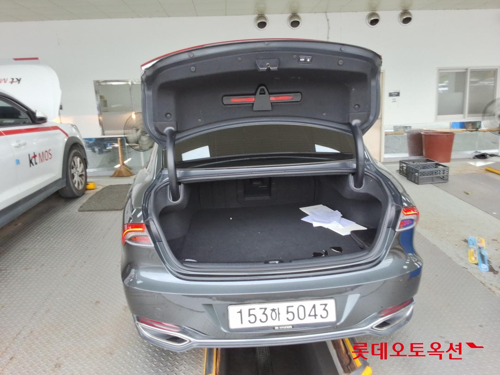 Hyundai - Grandeur | THE NEW (L) 3.0 Exclusive 37