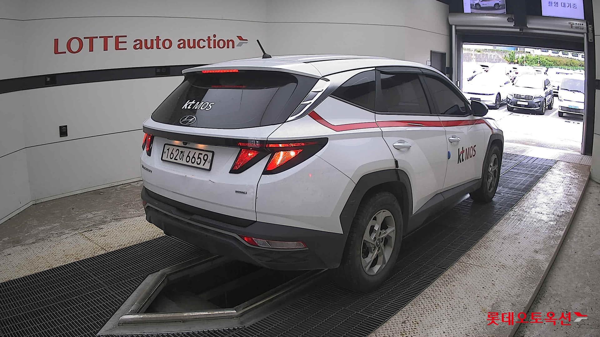Hyundai - Tucson | THE ALL NEW (D) 2.0 Modern 4WD 12
