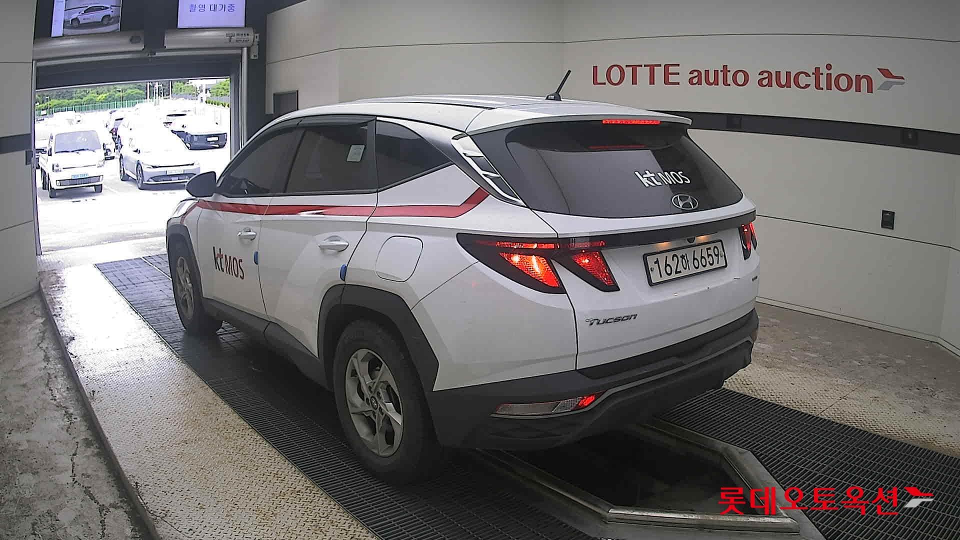 Hyundai - Tucson | THE ALL NEW (D) 2.0 Modern 4WD 10