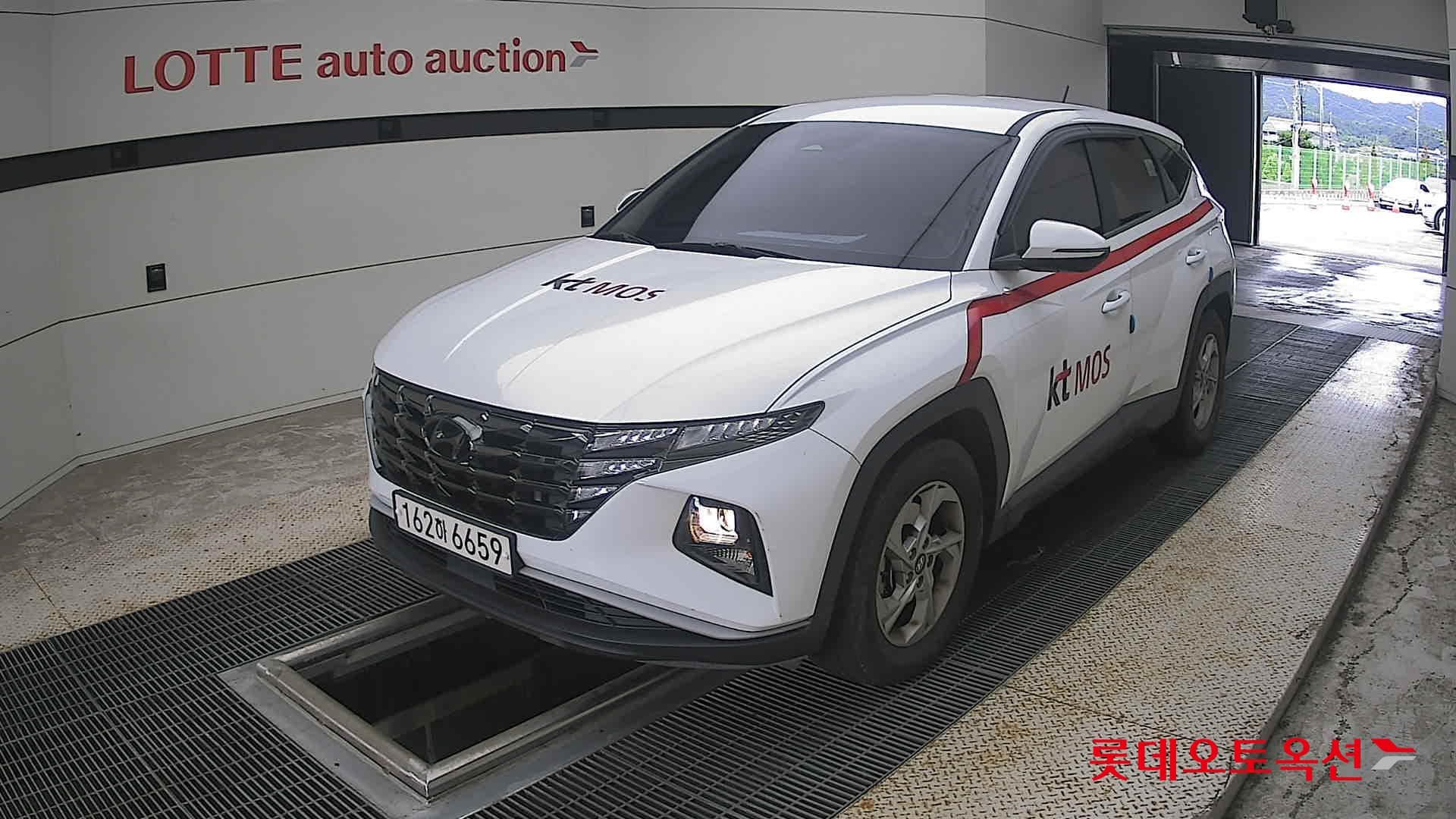 Hyundai - Tucson | THE ALL NEW (D) 2.0 Modern 4WD 3
