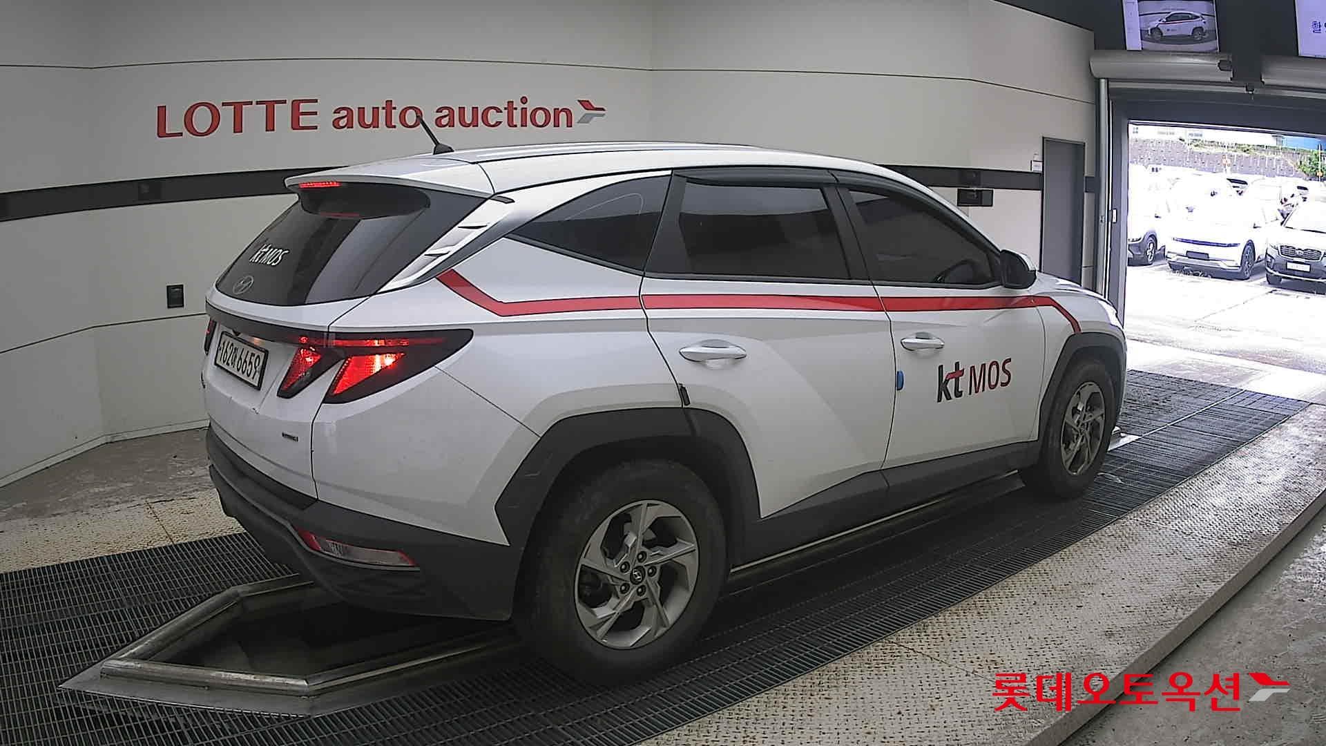 Hyundai - Tucson | THE ALL NEW (D) 2.0 Modern 4WD 14