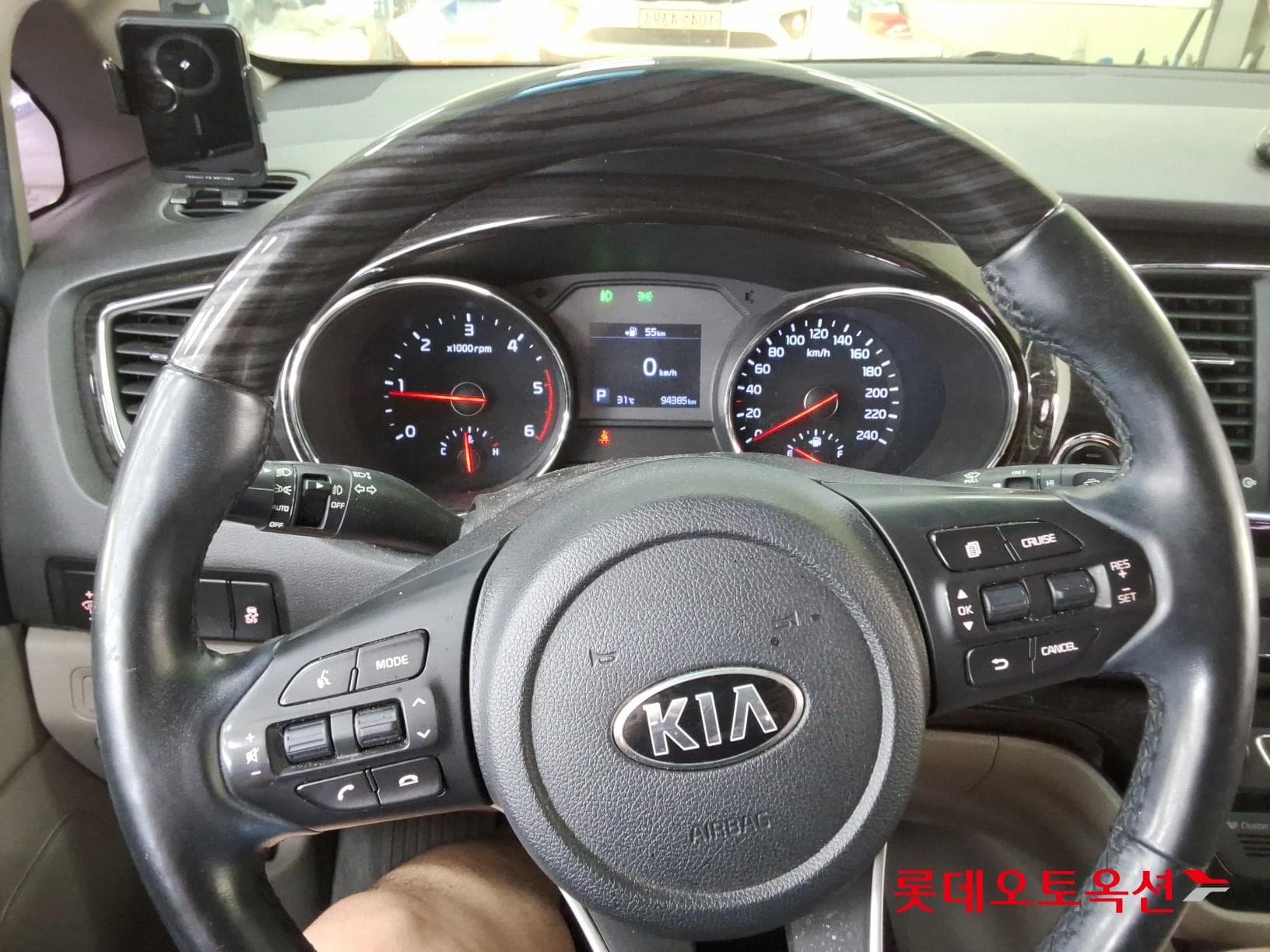 Kia - Карнивал | THE NEW (D) 2.2 Prestige 9Seater 29