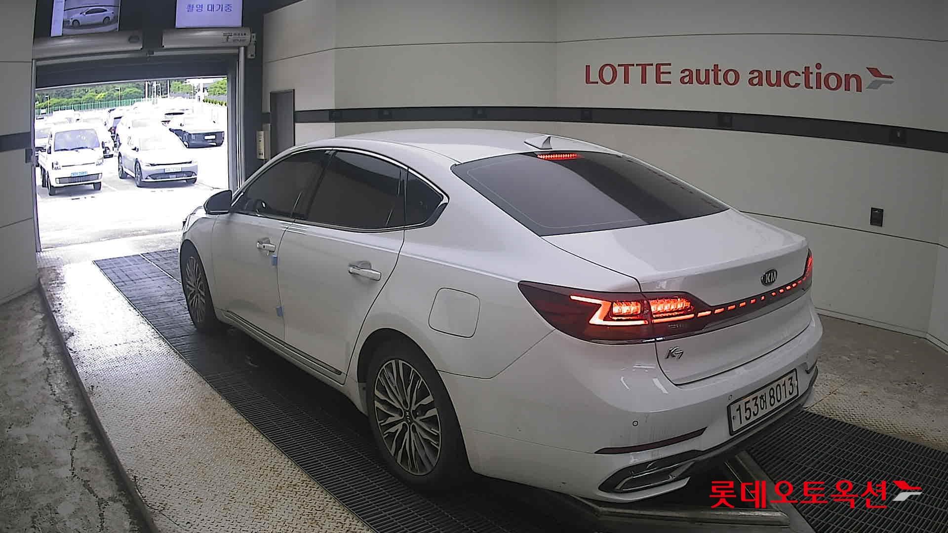 Kia - K7 | PREMIER (G) 2.5 X Edition 10