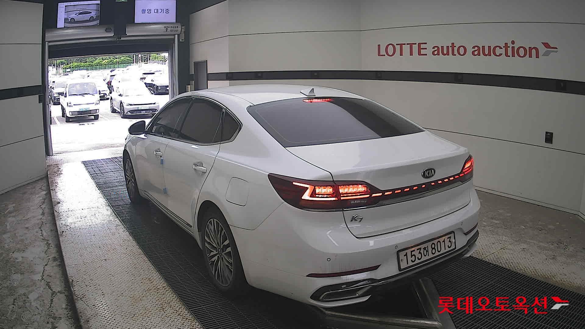 Kia - K7 | PREMIER (G) 2.5 X Edition 9