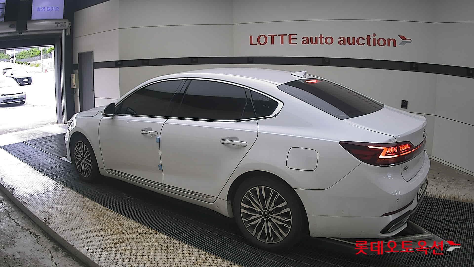 Kia - K7 | PREMIER (G) 2.5 X Edition 8