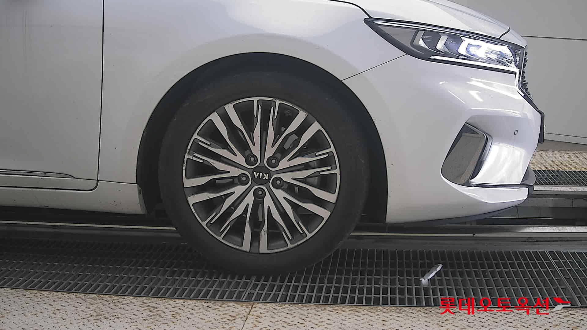 Kia - K7 | PREMIER (G) 2.5 X Edition 23