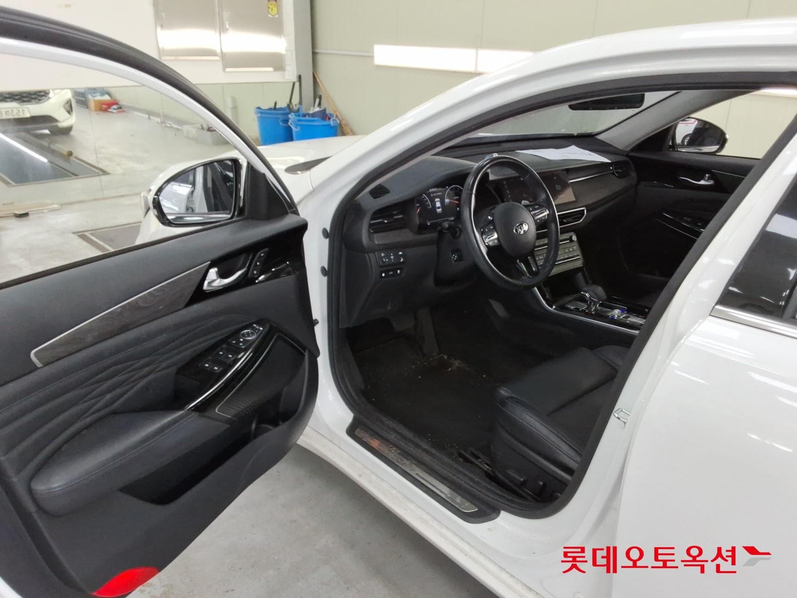 Kia - K7 | PREMIER (G) 2.5 X Edition 34