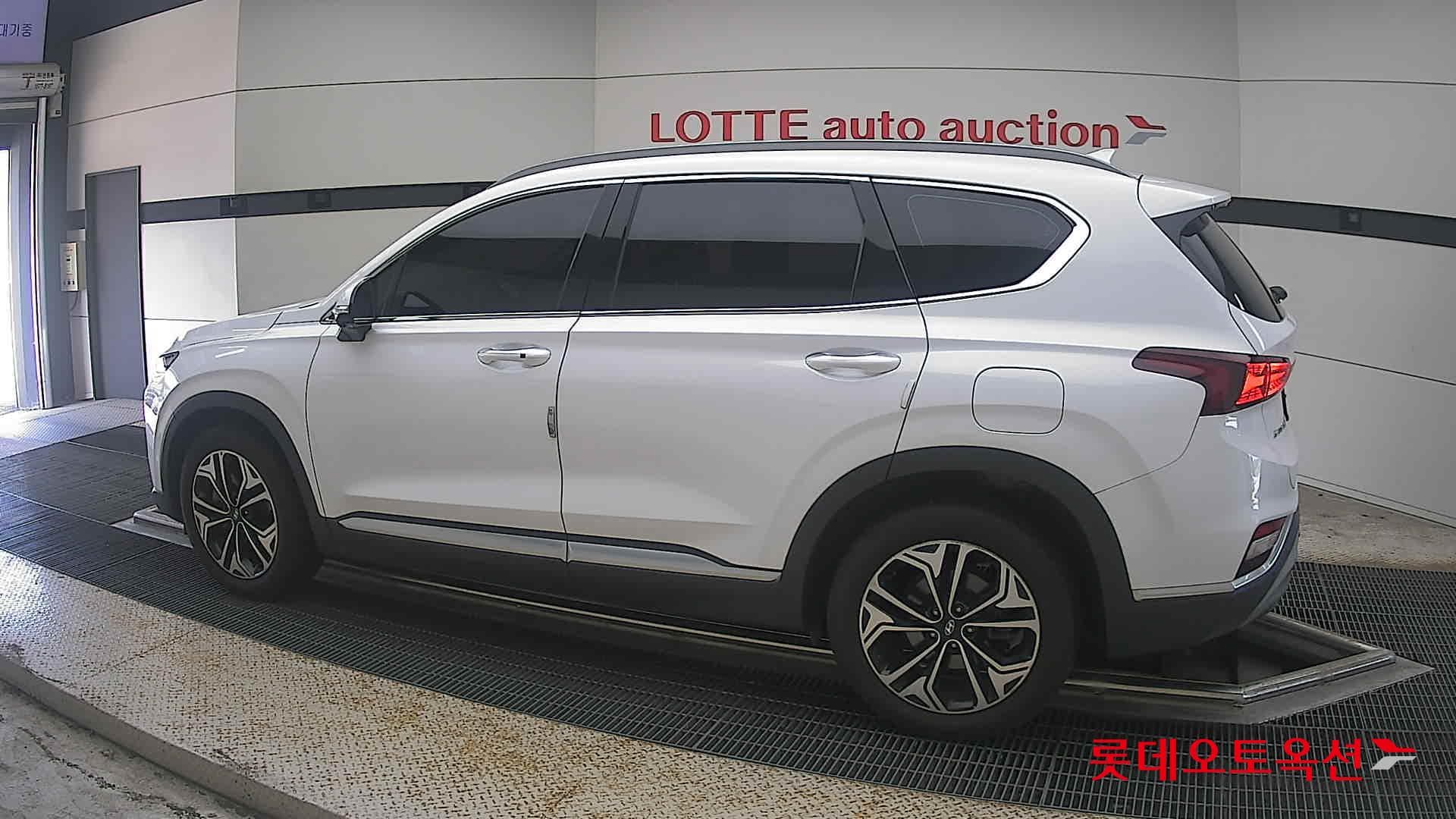 هيونداي - سانتافي | SANTAFE TM (D) 2.0 Prestige 5Seater 7