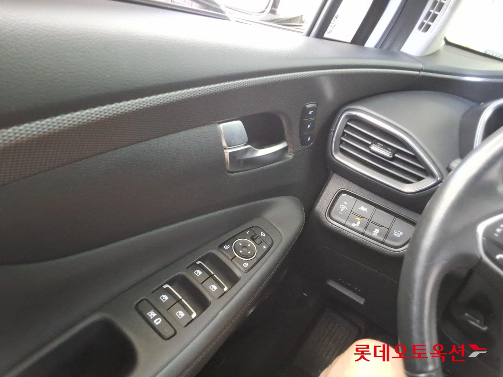هيونداي - سانتافي | SANTAFE TM (D) 2.0 Prestige 5Seater 28