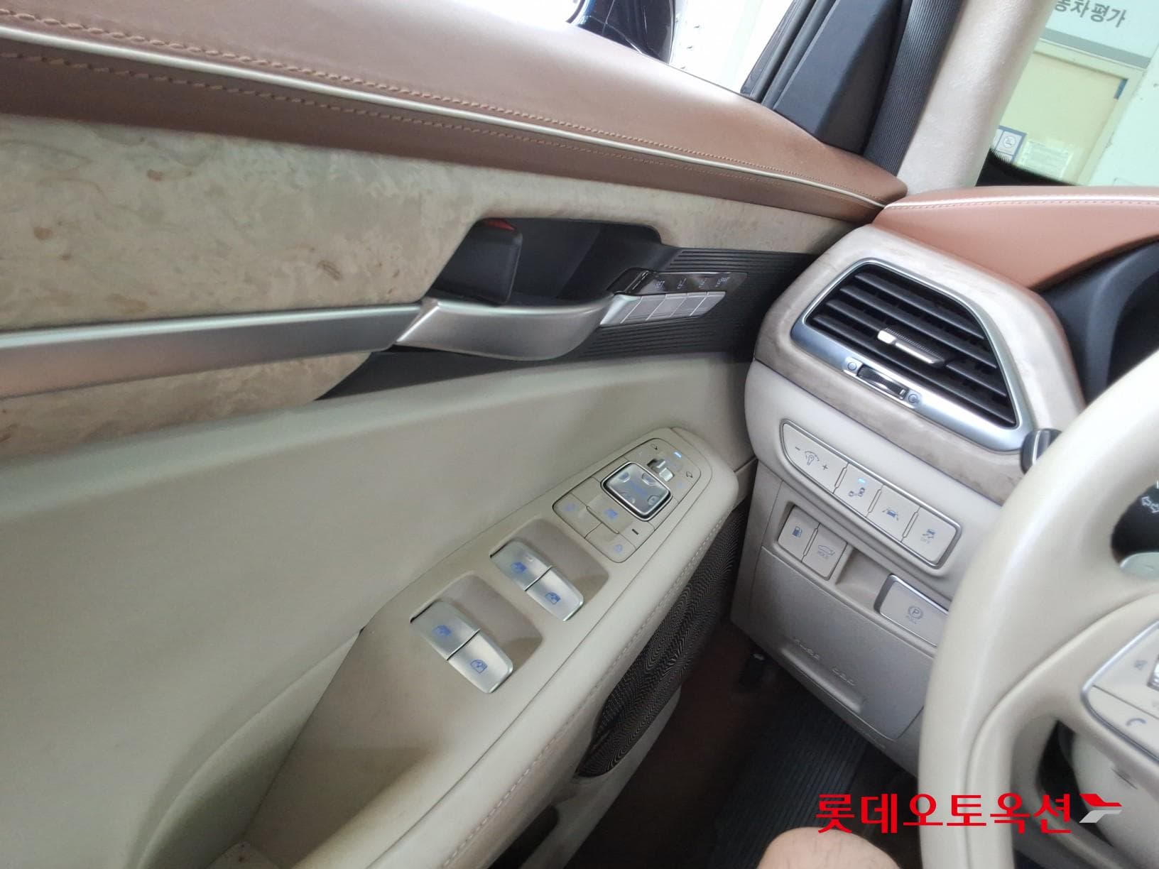 جينيسيس - G90 | (G) 3.8 PRESTIGE 28