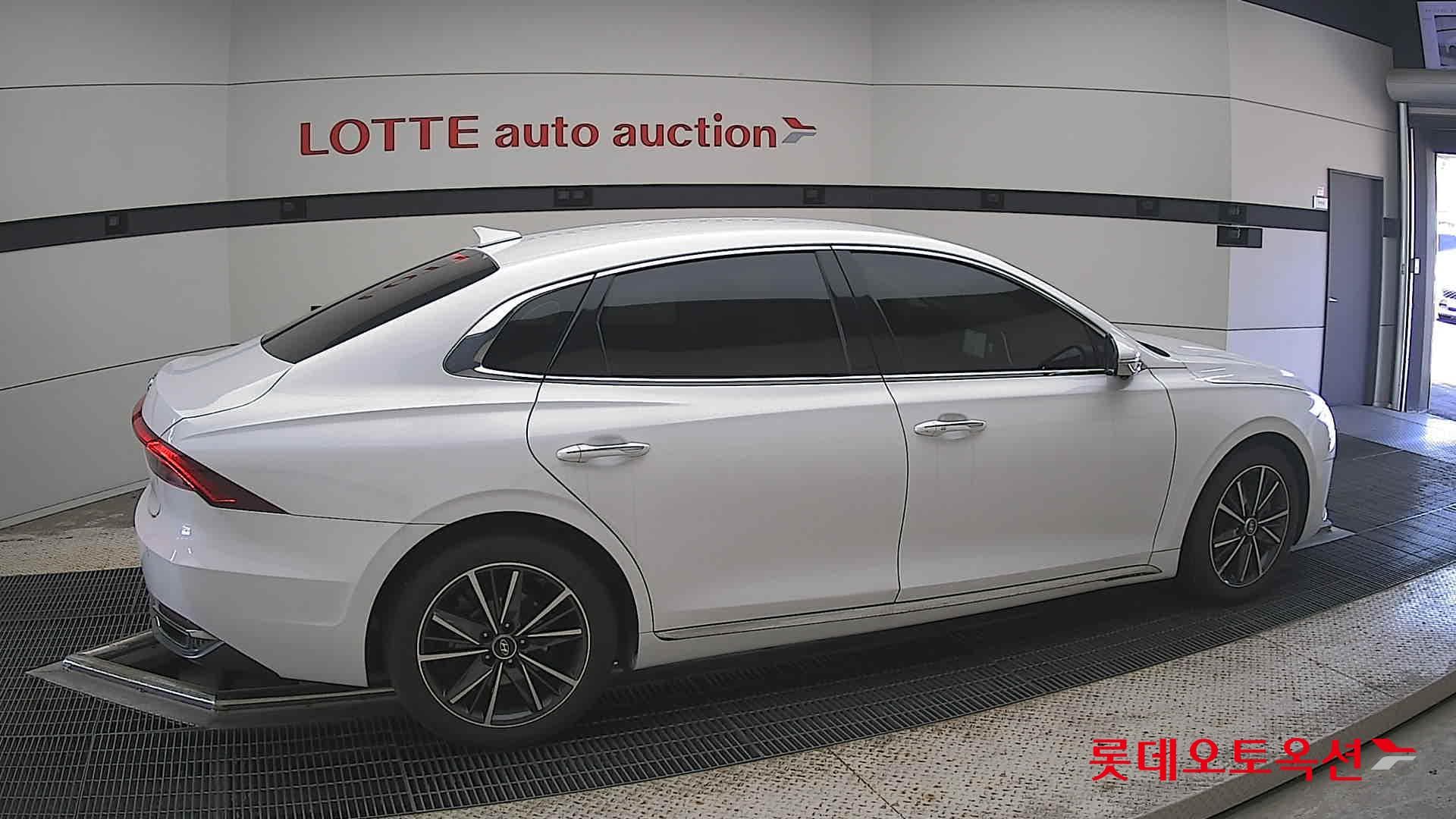 Hyundai - Грандер | THE NEW (G) 2.5 15