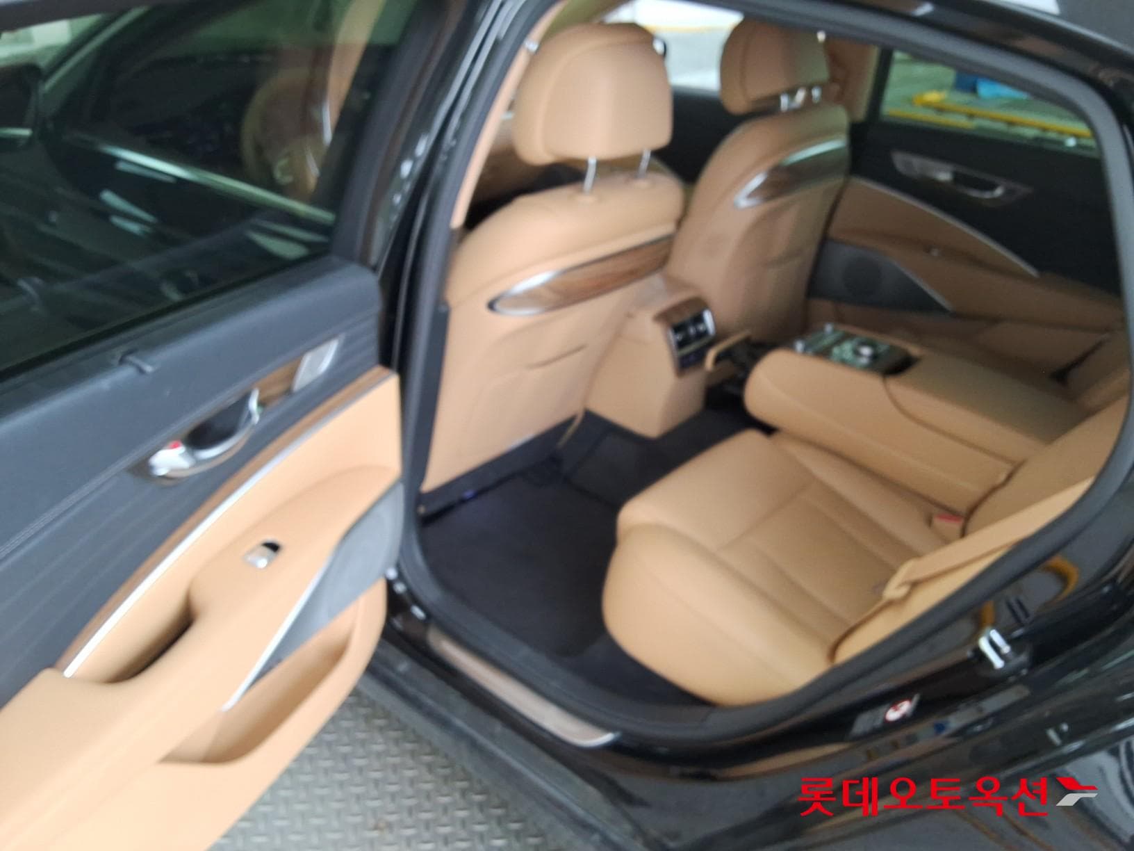 Kia - K9 | THE NEW (G) 3.8 Platinum Ⅰ 36