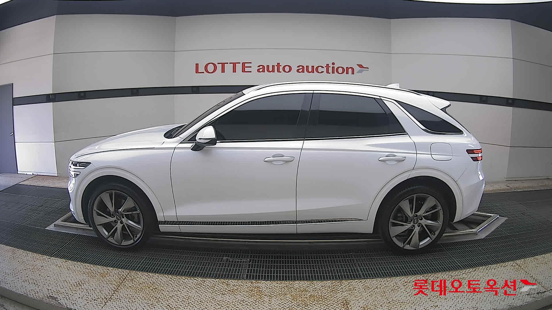 Genesis - GV70 | (D) 2.2 2WD 6
