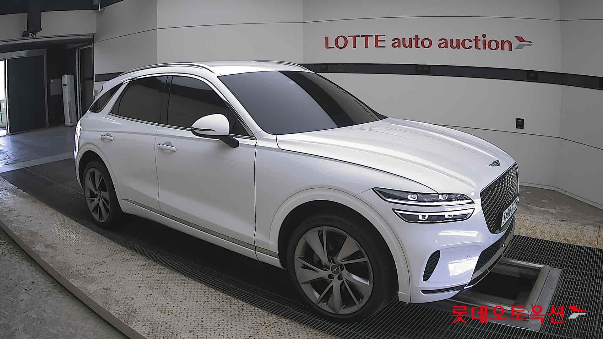 Genesis - GV70 | (D) 2.2 2WD 18