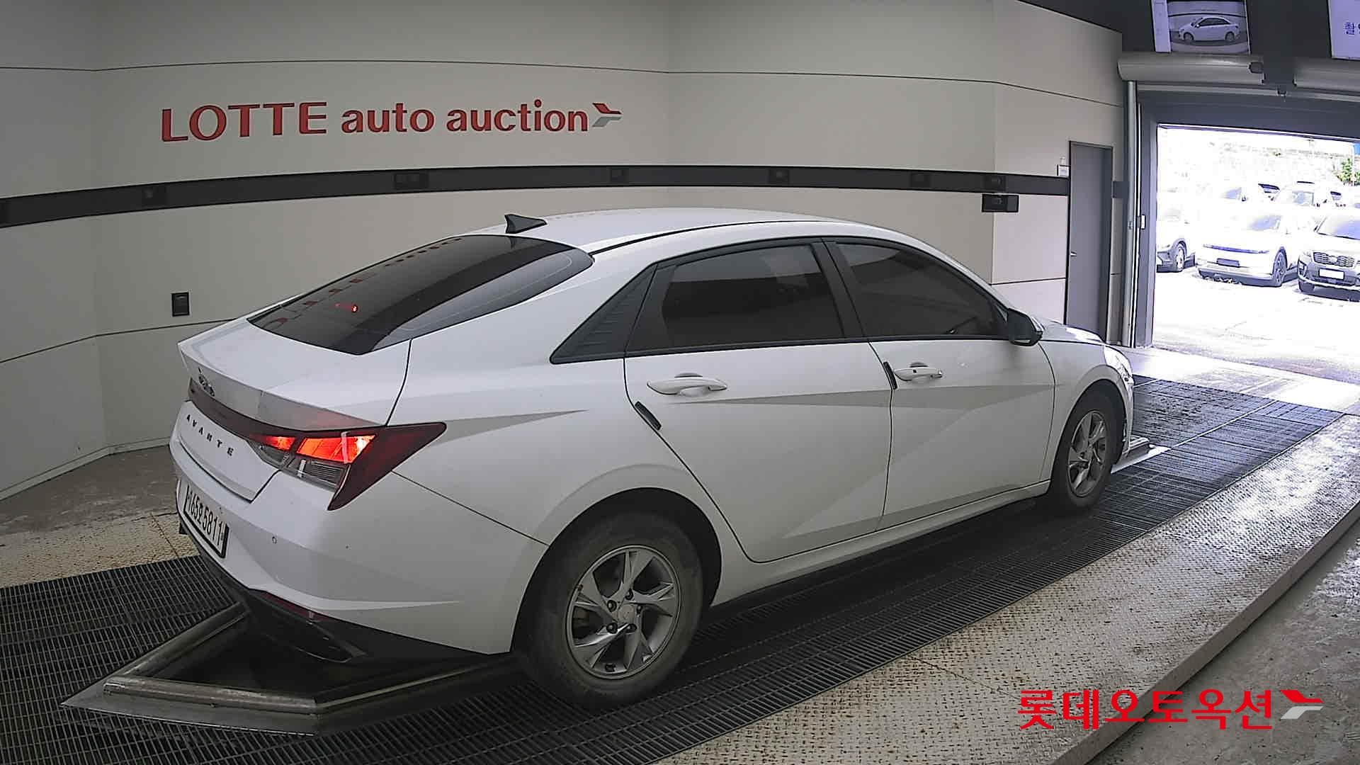 Hyundai - Elantra | ALL NEW (G) 1.6 MODERN 14