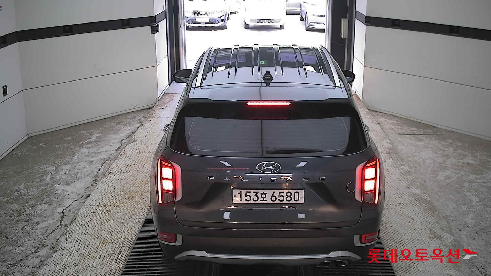 Hyundai - Палисад | (D) 2.2 Exclusive 2WD 7 11