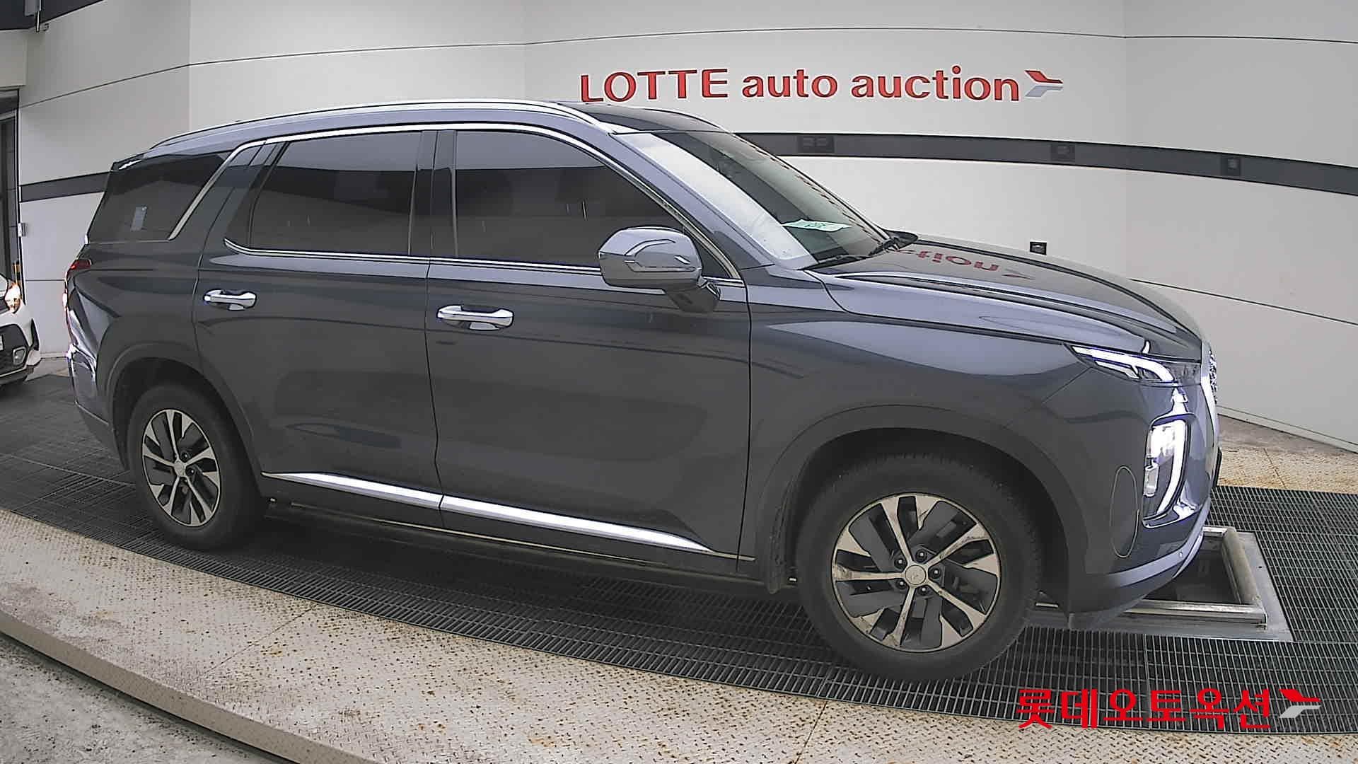 Hyundai - Палисад | (D) 2.2 Exclusive 2WD 7 17