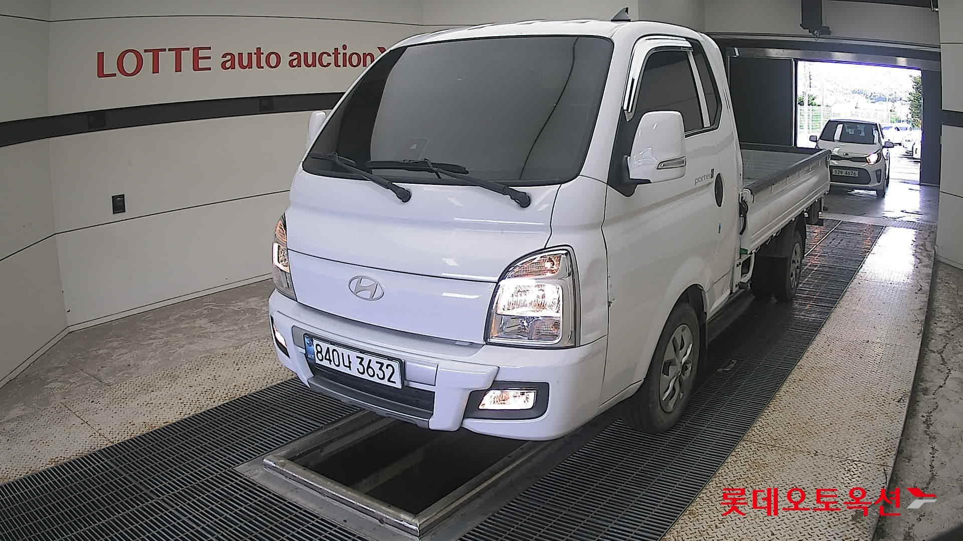 هيونداي - بورتر | (L)2.5T 1.0Ton Extra Long Super Cab Premium 2WD MT 2
