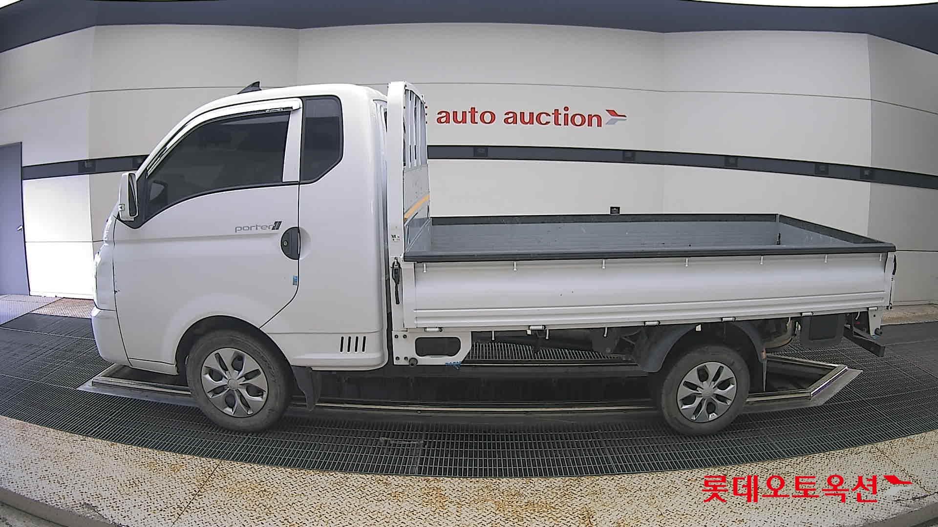 هيونداي - بورتر | (L)2.5T 1.0Ton Extra Long Super Cab Premium 2WD MT 6