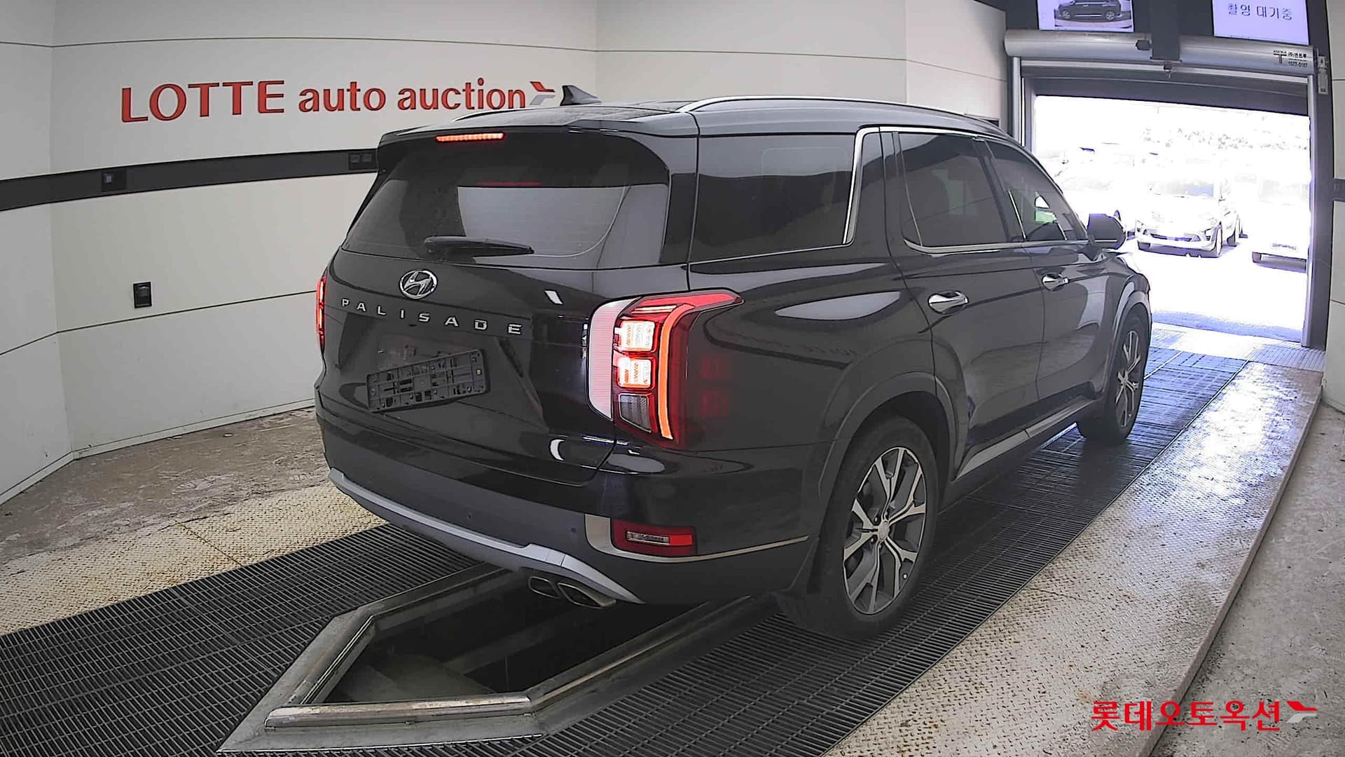 هيونداي - باليسيد | (G) 3.8 Prestige 2WD 7 12